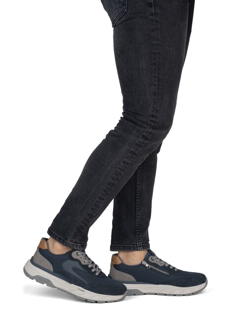 Sneaker Low 06100