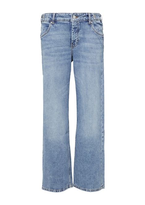 Jeans / Straight Fit / Mid Rise / Straight Leg
