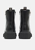 Stiefel in Leder-Optik mit Schmuck-Detail