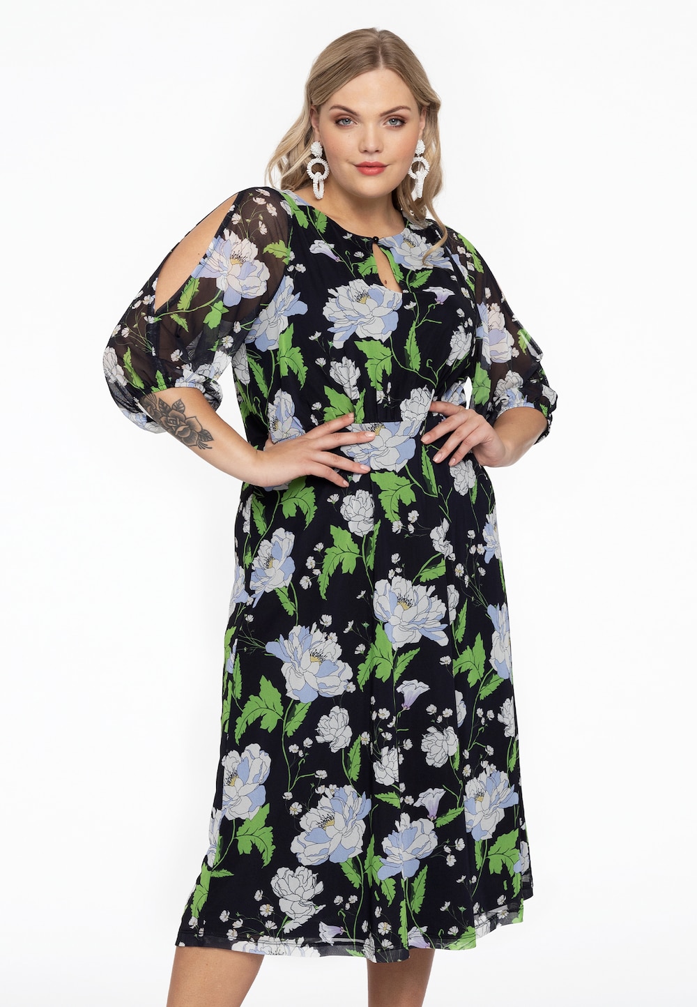 Kleid mit Blumenmuster