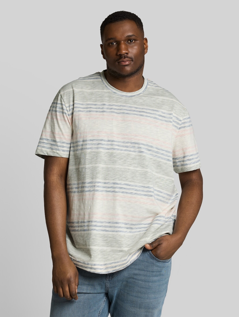 T-Shirt mit Inside-Out Streifenmuster