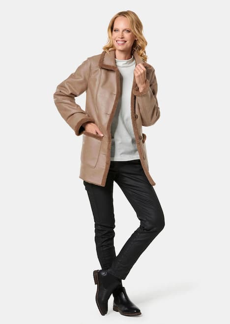 Kuschelige Longjacke in Lederoptik