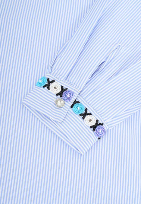 Bluse bestickt