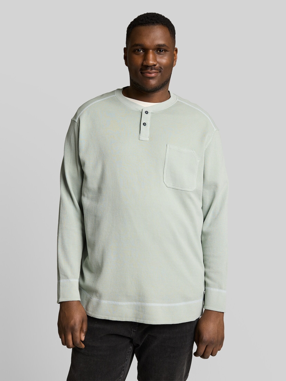 Henley Langarmshirt mit Waffelstruktur