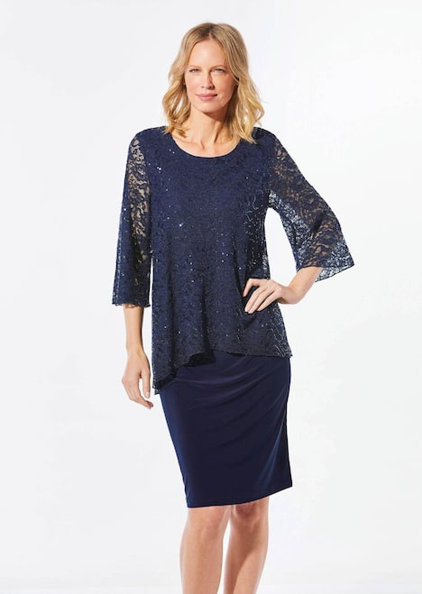 Kleid mit feinem Spitzenüberwurf