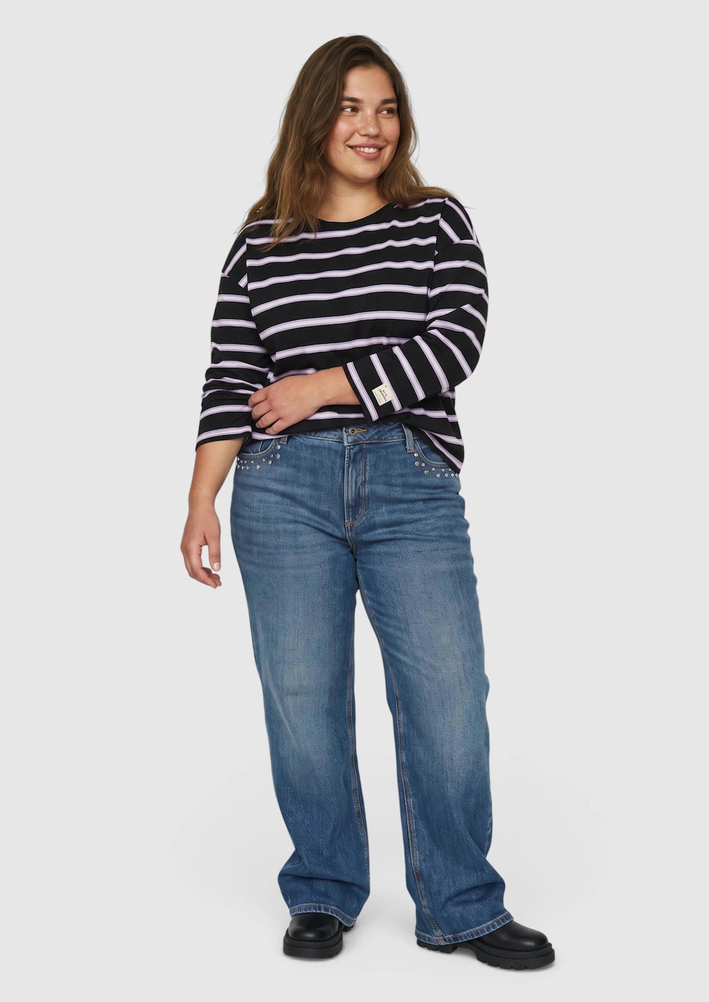 Jeans Wide / Mid Rise / Wide Leg