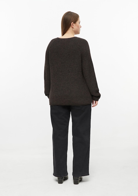 Pullover mit Rippstruktur und Rollkanten