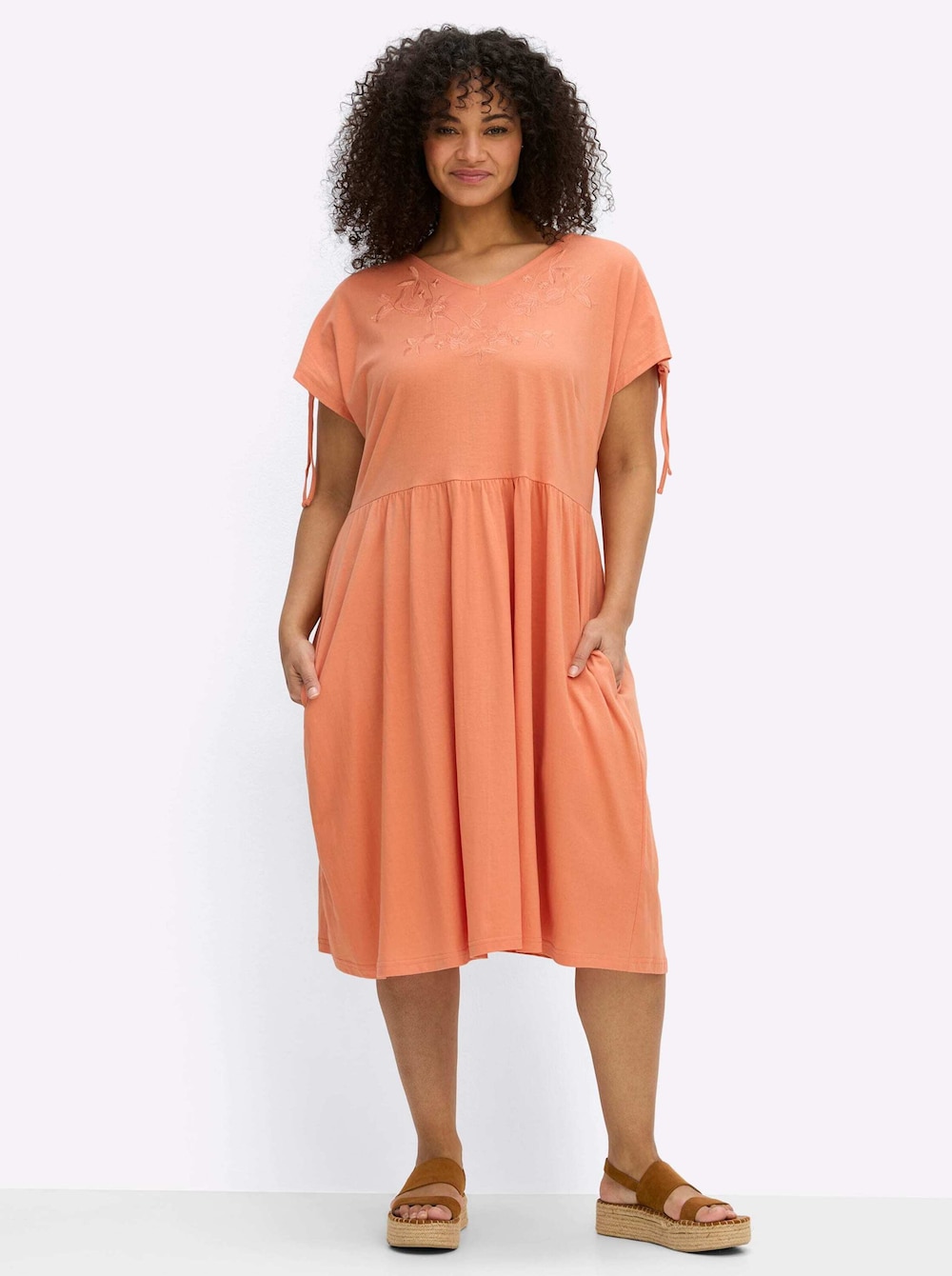 Kleid Kurzarm Ohne Kragen