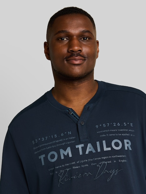 Henley T-Shirt im Used-Look