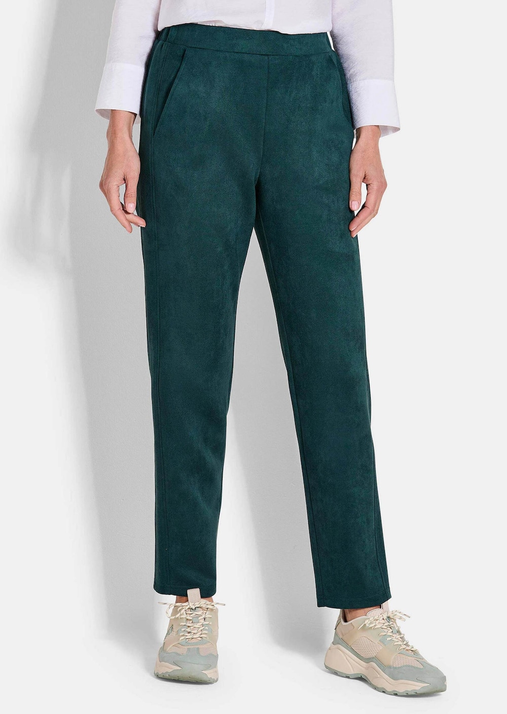 Hose LOUISA in Veloursleder-Optik