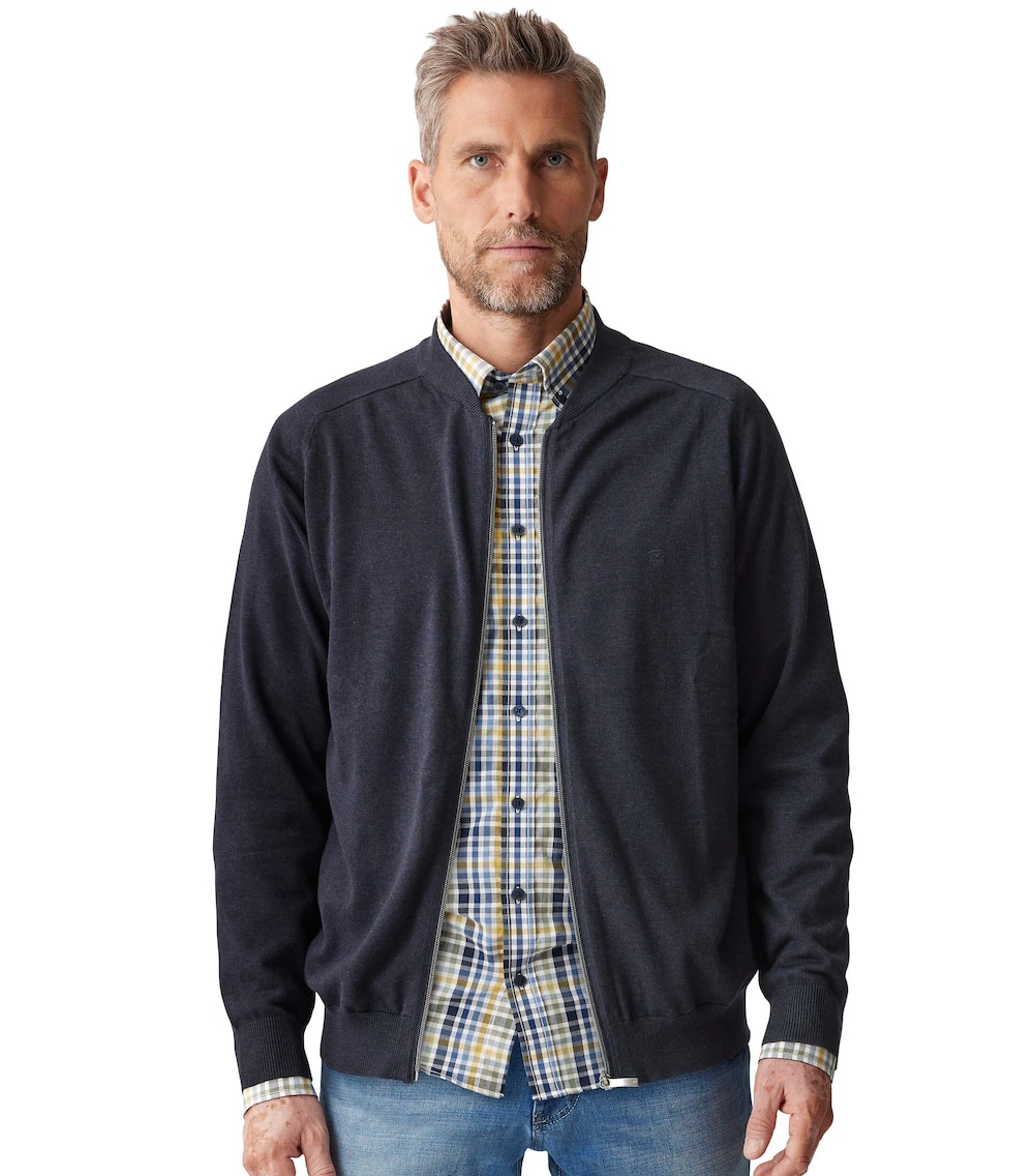 Strickjacke uni