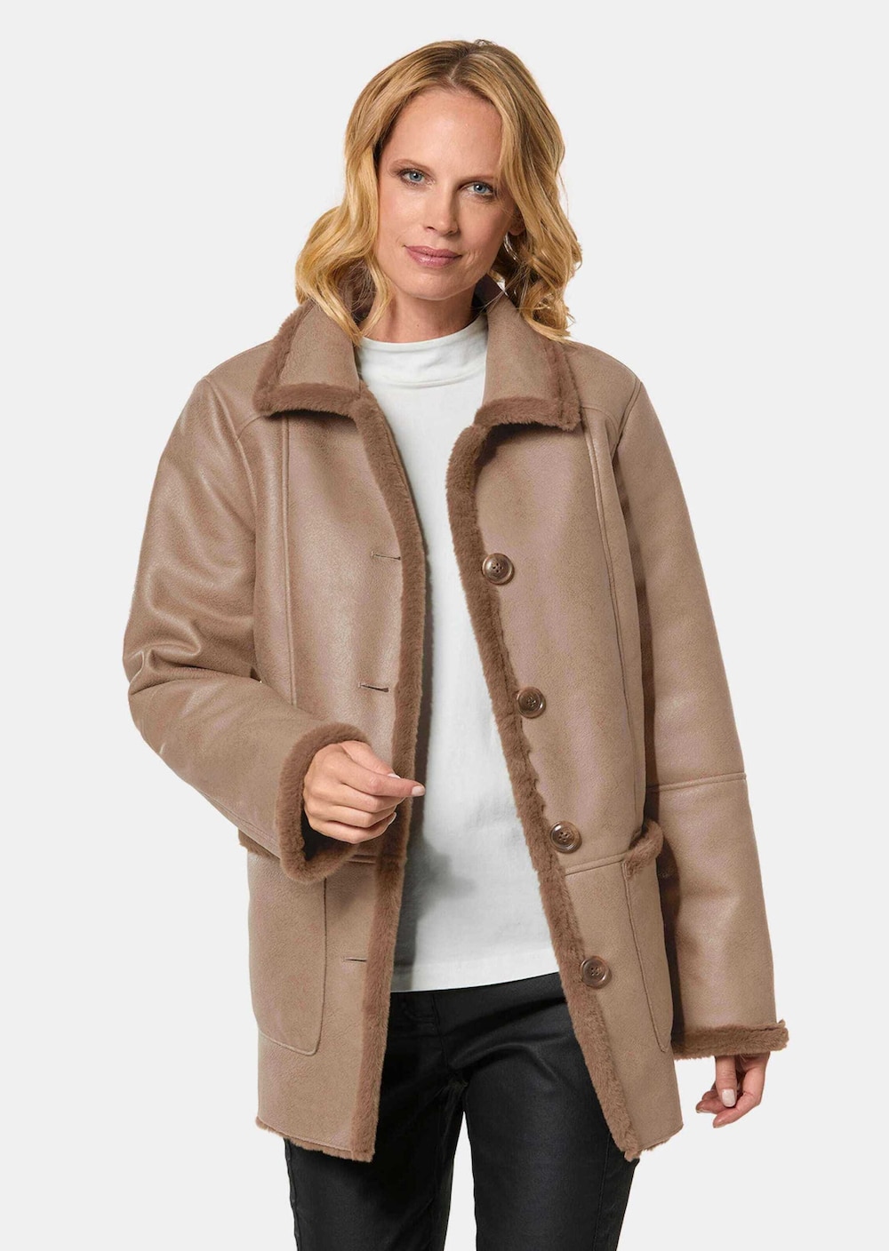 Kuschelige Longjacke in Lederoptik