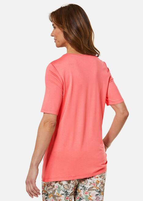 Zeitloses Shirt mit modernem Raffdetail