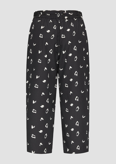 Kurze Schlupfhose mit Bindeband und Elastikbund