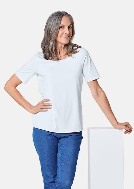 Gepflegtes Shirt in formstabiler Ware