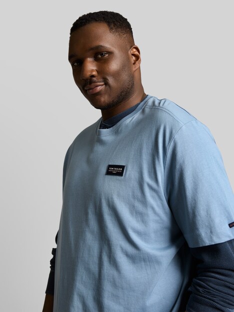 T-Shirt aus Baumwolle mit Logo-Badge