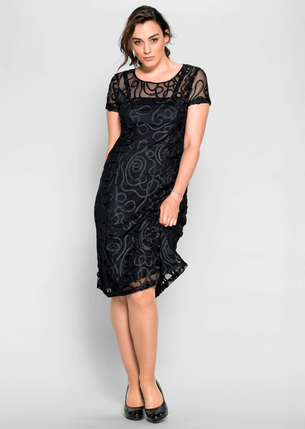 Spitzenkleid Cocktailkleid mit Zierborten Kurzarm Uni