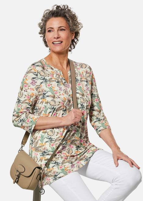 Figurschmeichelndes Drucktunika-Shirt