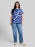 T-Shirt im Material-Mix