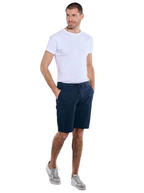 Chino-Bermuda regular