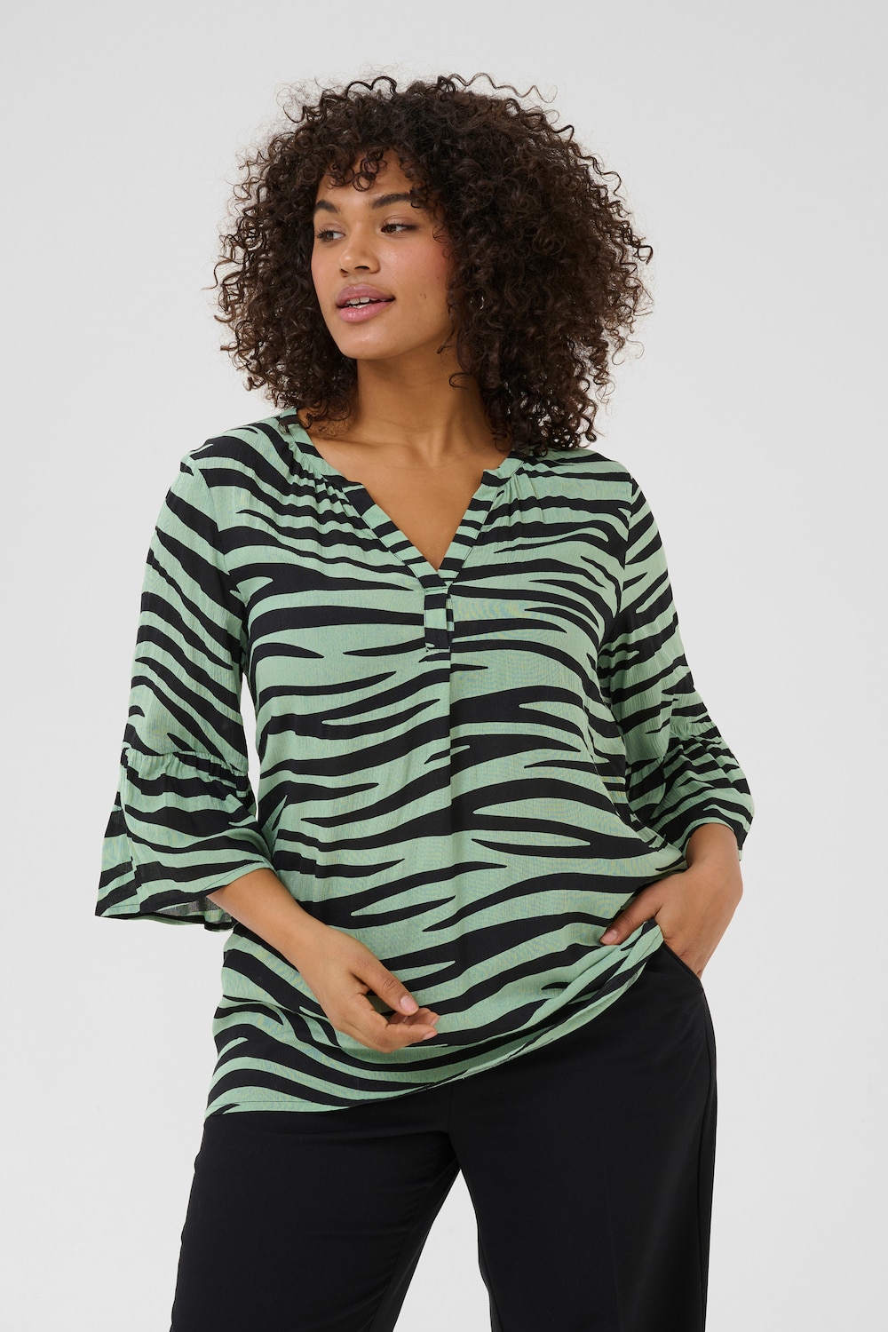 Kurzarm-Bluse Regular fit