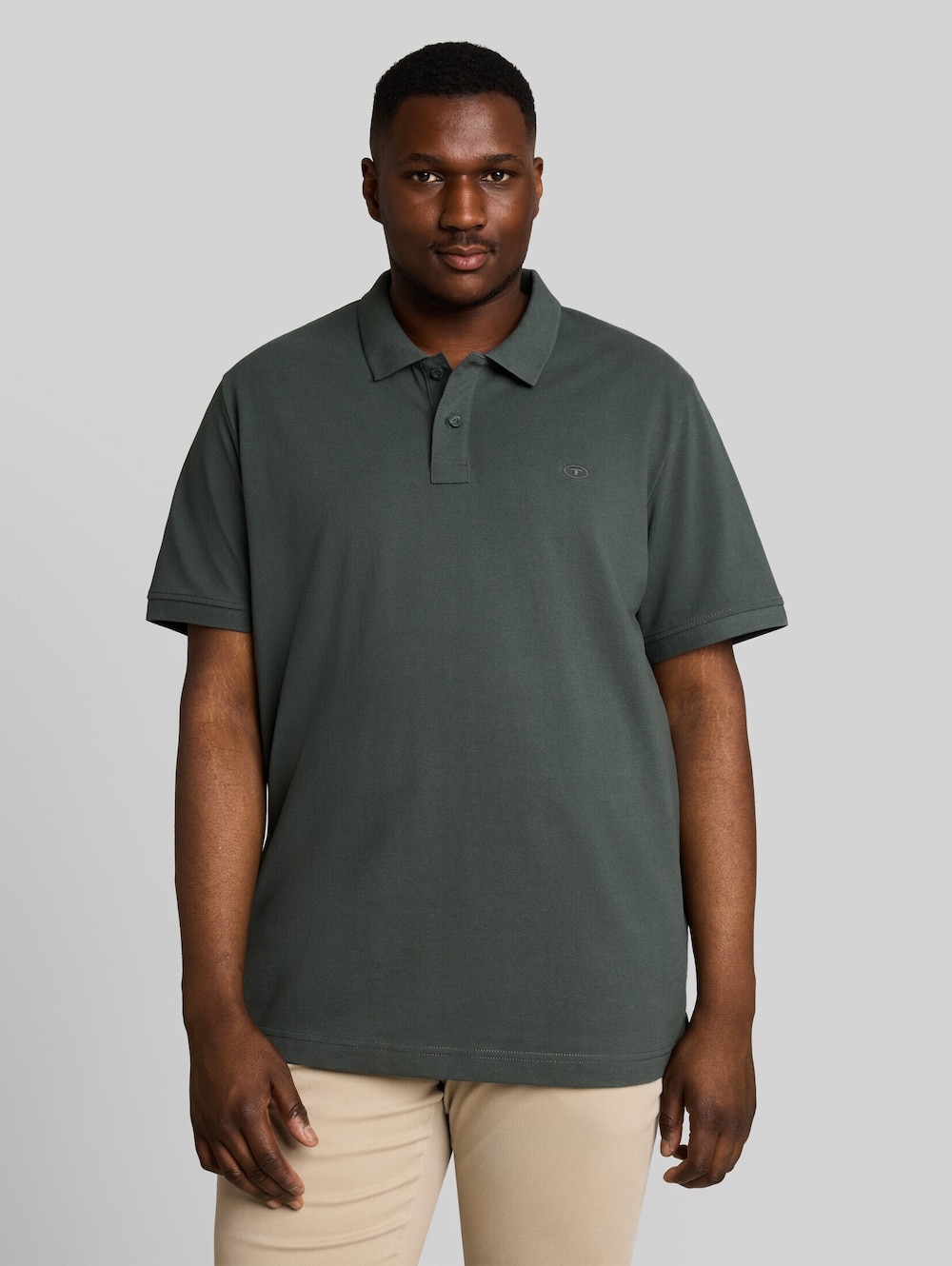 Piqué Poloshirt mit Logo-Stickerei