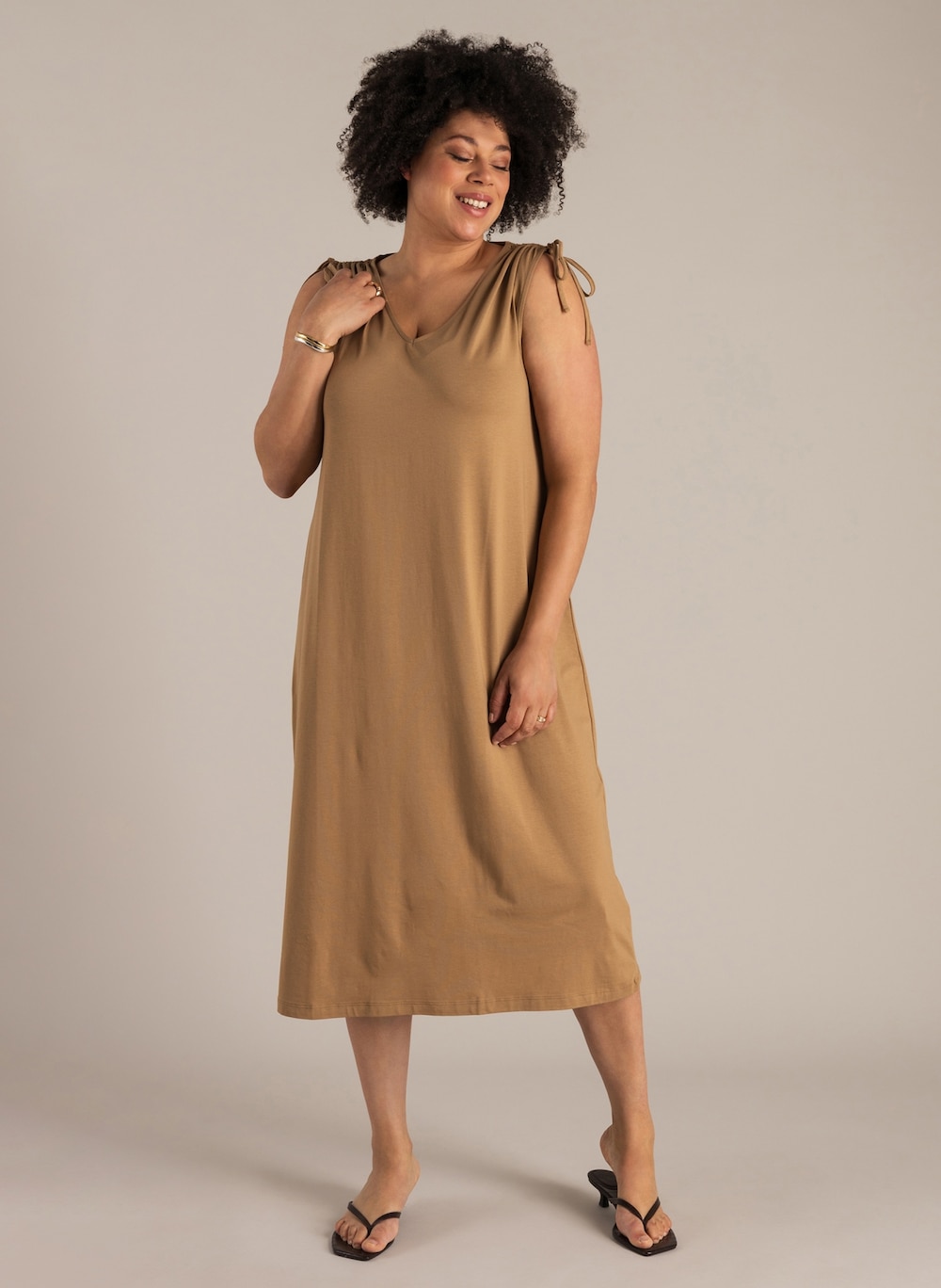 Kleid Urszula Essential