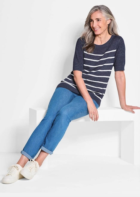 Maritimer Pullover mit U-Boot-Ausschnitt