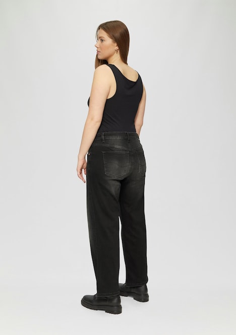 Ankle-Jeans / Slim Fit / Mid Rise / Straight Leg / Super Stretch