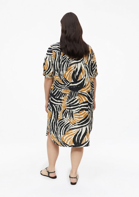 Strukturiertes Hemdblusenkleid