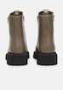 Stiefel in Leder-Optik mit Schmuck-Detail