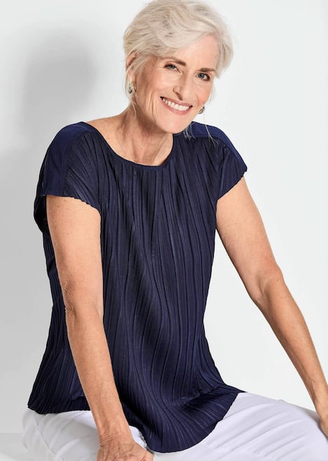 Kurzarm-Oberteil mit U-Boot-Ausschnitt