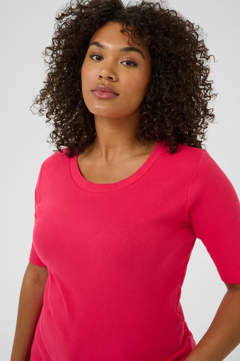 T-shirt Tight fit