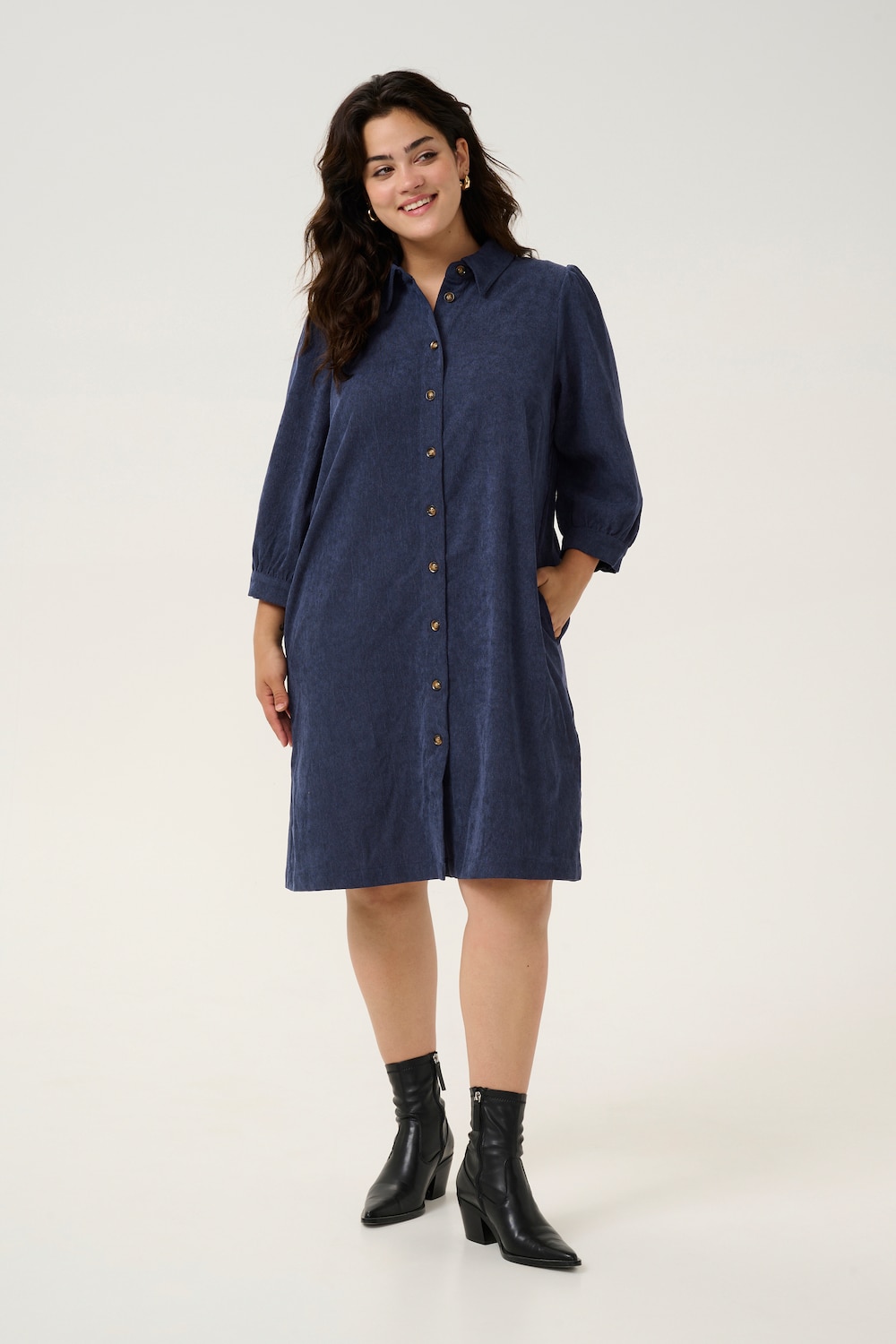 Kleid Regular fit