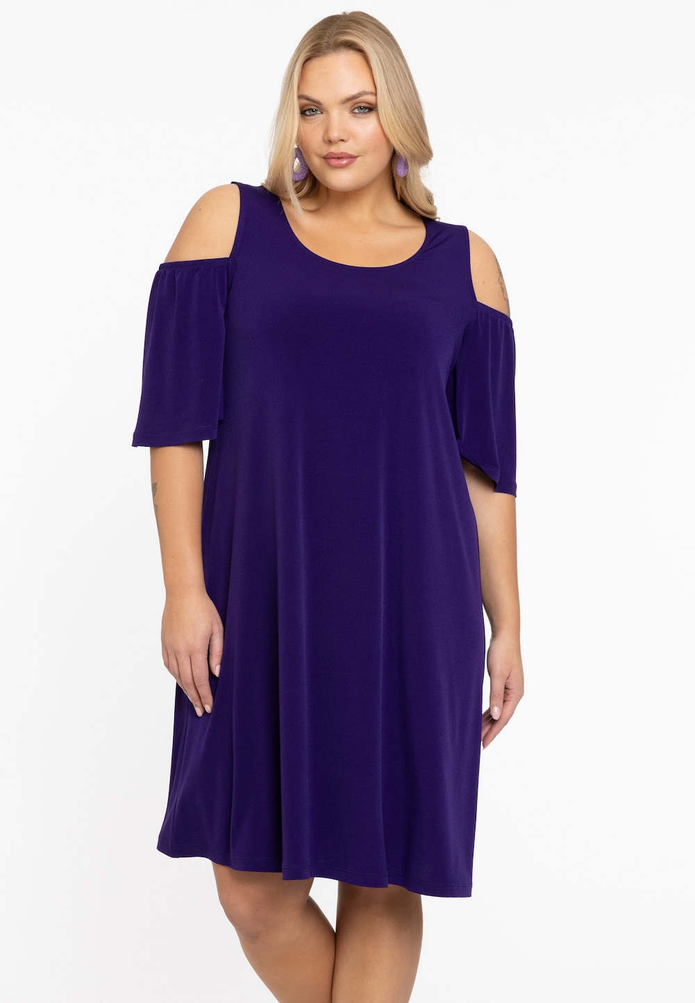 Kleid mit Cut-Out