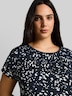 T-Shirt im Material-Mix