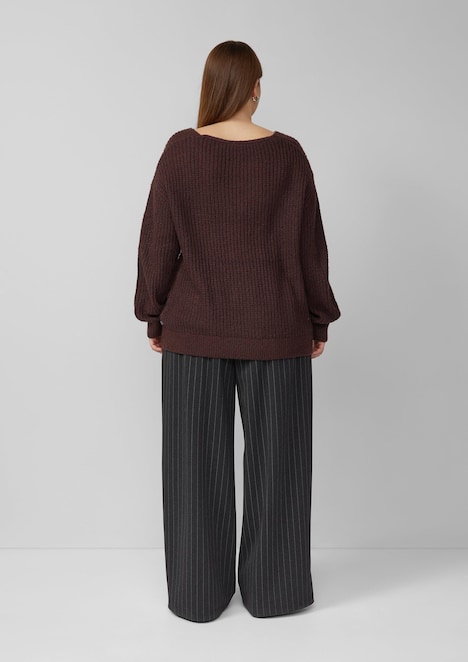 Strickpullover mit V-Ausschnitt