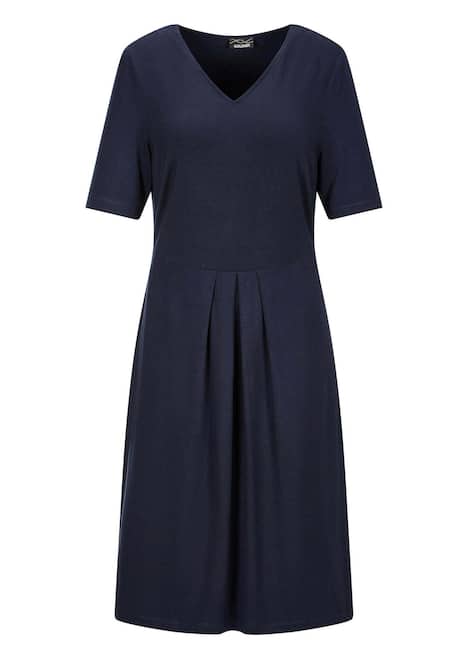 Viskosekleid mit Kellerfalten