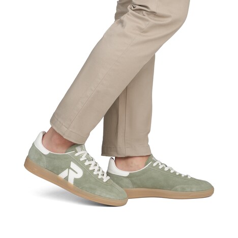Sneaker Low U2200