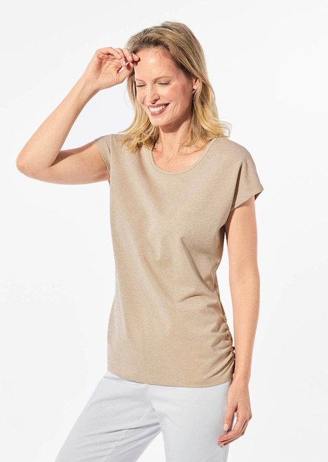 Top mit effektvollem Glanz