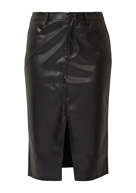 Rock in Leder-Optik