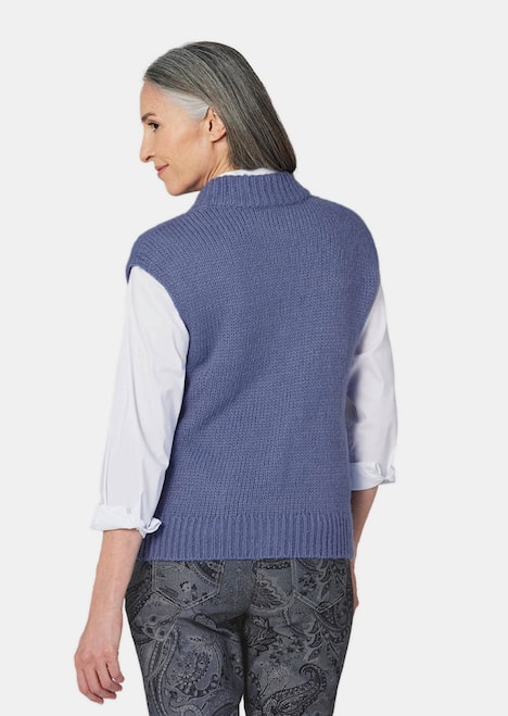 Strickweste mit aufgesetzten Taschen