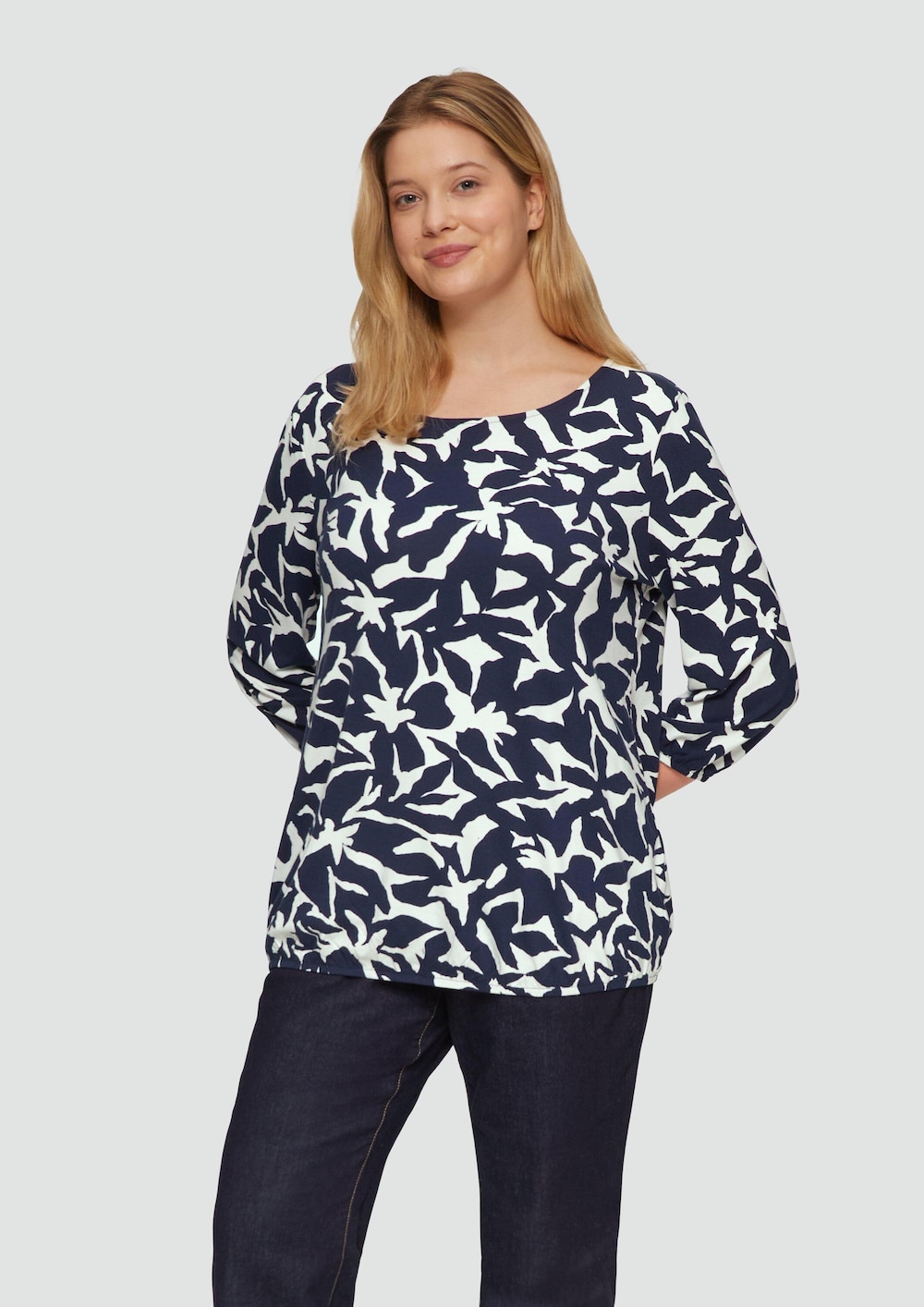 Shirt mit All-over-Print aus Viskosestretch