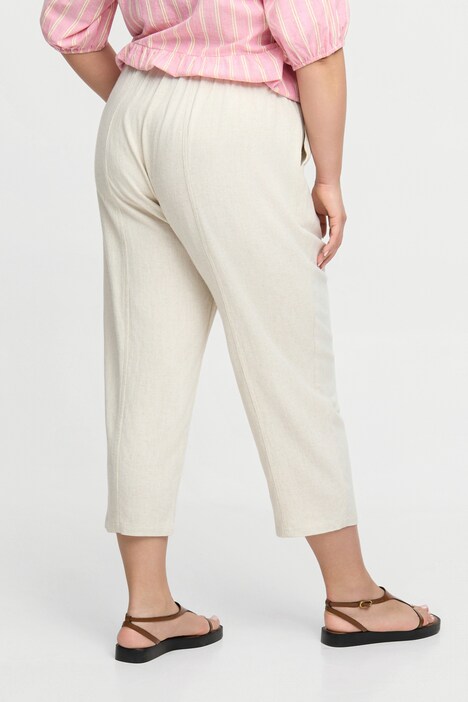 Lia Hose