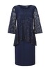 Kleid mit feinem Spitzenüberwurf