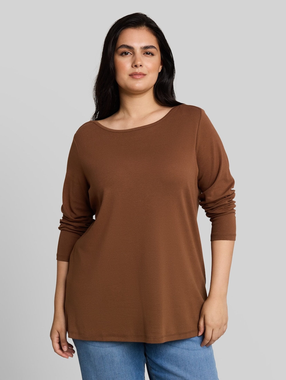 Slim Fit Langarmshirt mit U-Boot-Ausschnitt
