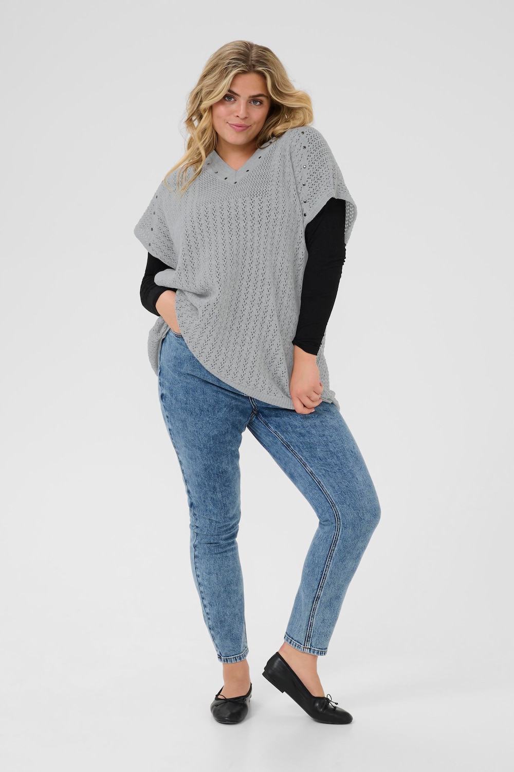 Poncho Loose fit