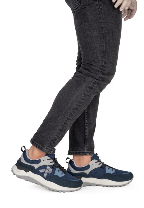 Sneaker Low U1305