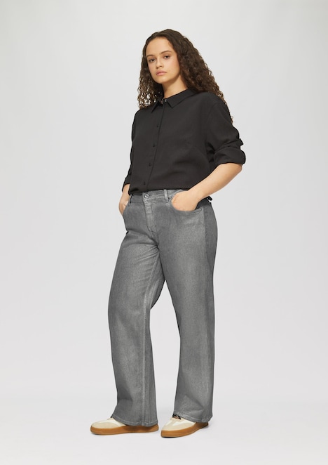 Jeans / Straight Fit / Mid Rise / Straight Leg