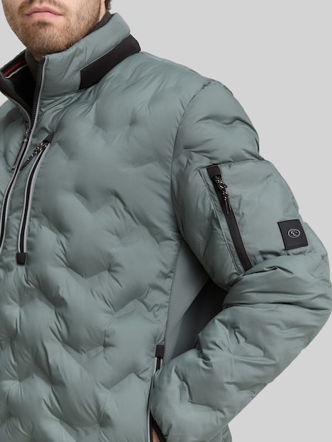 Hybrid Lightweight Steppjacke mit verstaubarer Kapuze